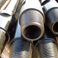 Стальная бурильная труба